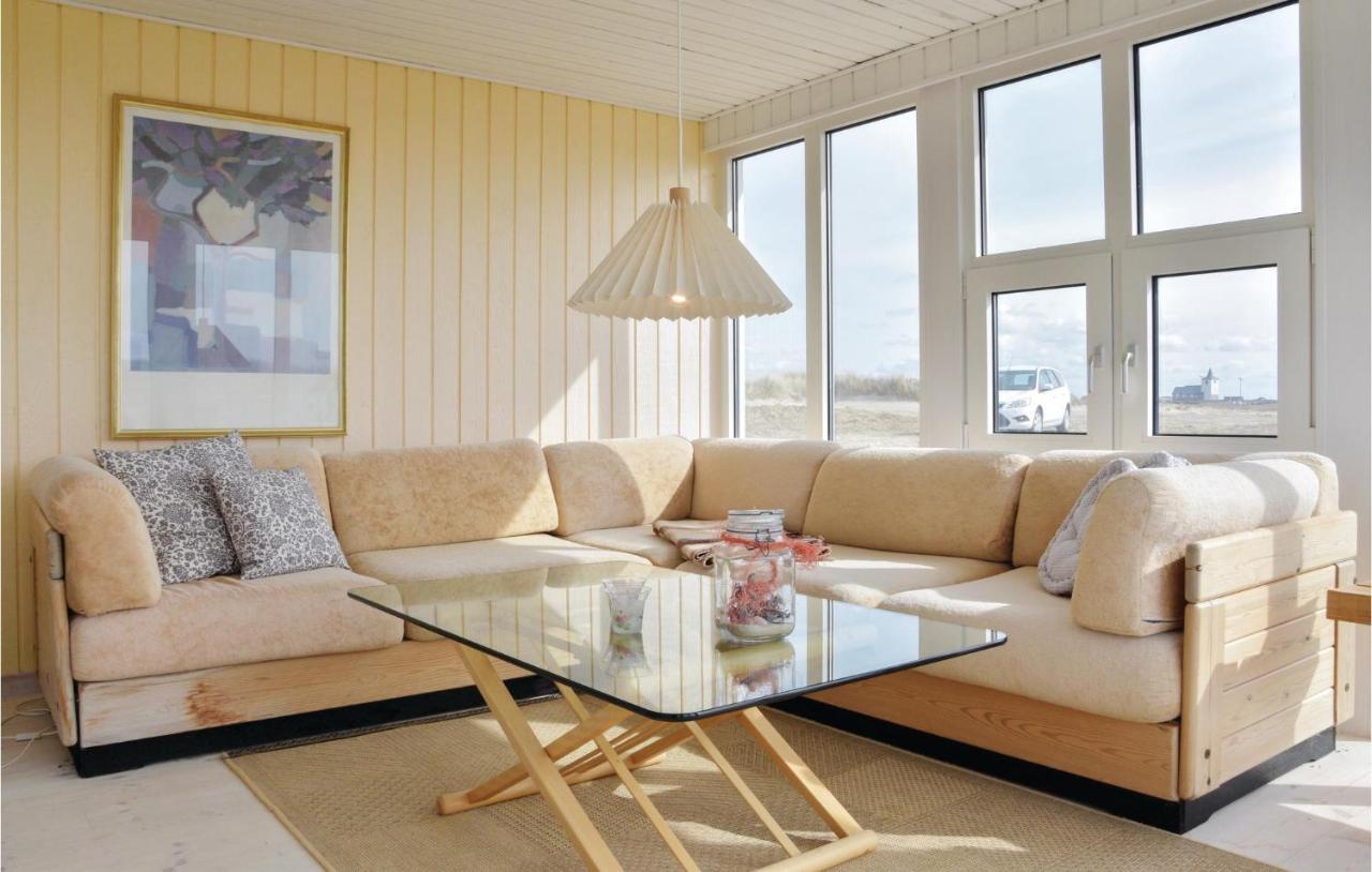 2 Bedroom Amazing Home In Lemvig Norby  Екстер'єр фото